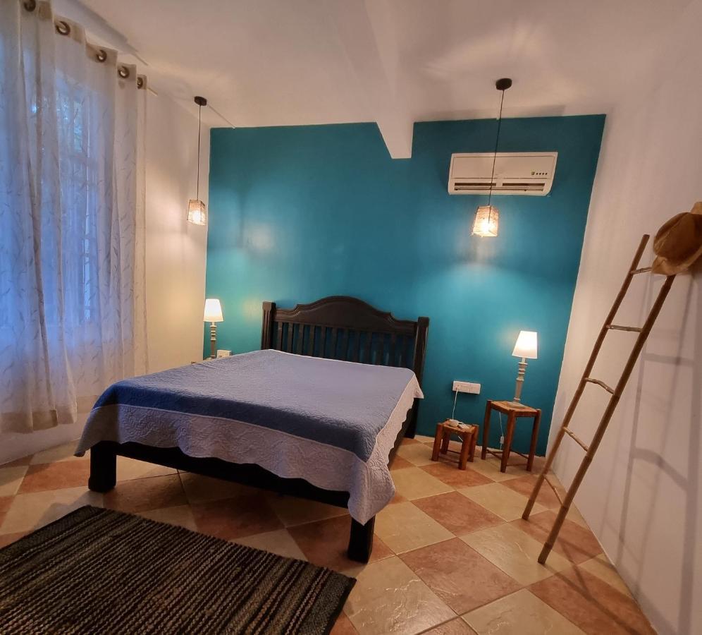 Cside Escape Villa Flic en Flac Exterior photo